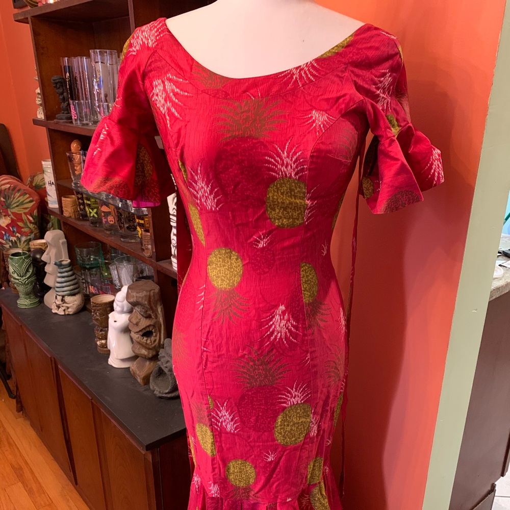 Pineapple princess vintage mermaid dress. XSmall